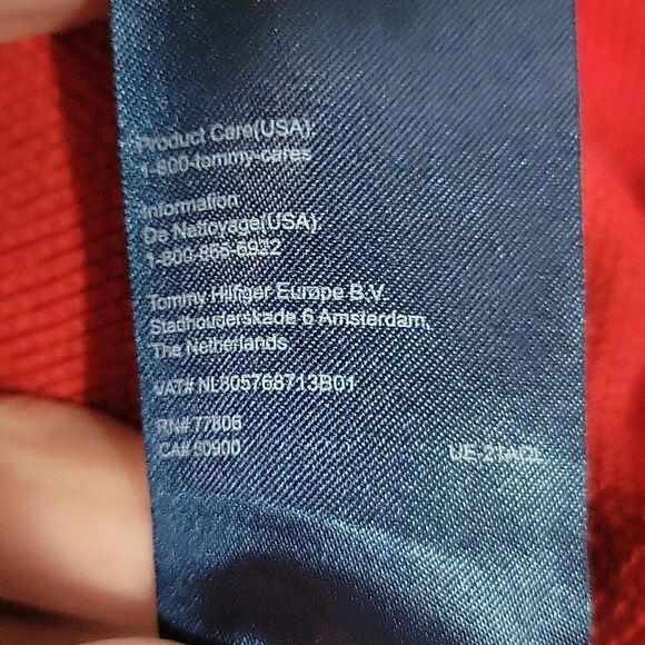 Tommy Hilfiger Denim Men's Navy and Red Zip-Up Sweater - Picture 6 of 6